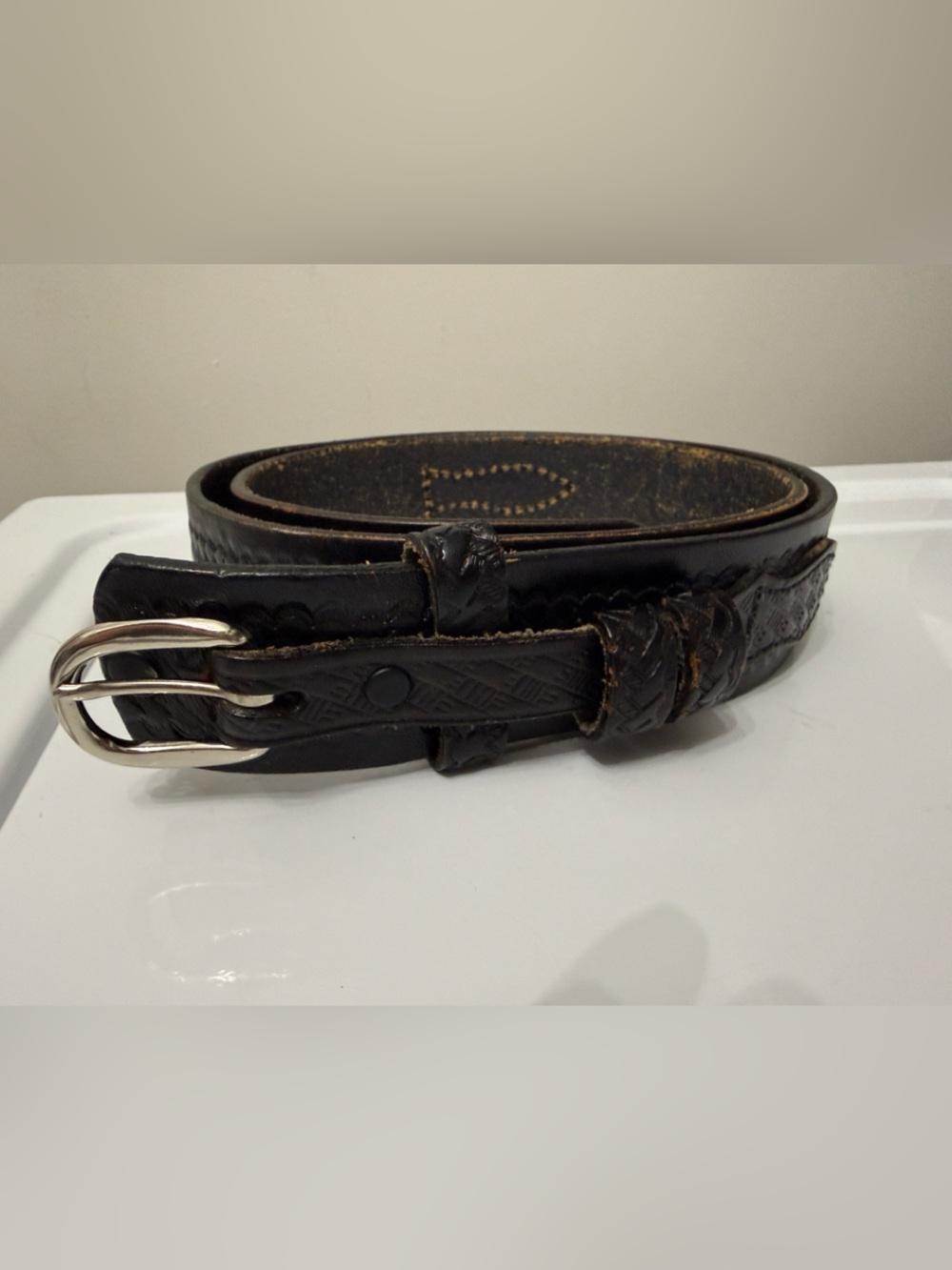 Vintage Black Full-Grain Cowhide Leather Men’s Belt with Woven Detail